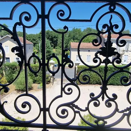 Aestival 招待所 Saint-Symphorien (Gironde)